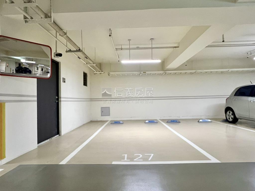 國泰文府硯頂級視野戶房屋室內格局與周邊環境