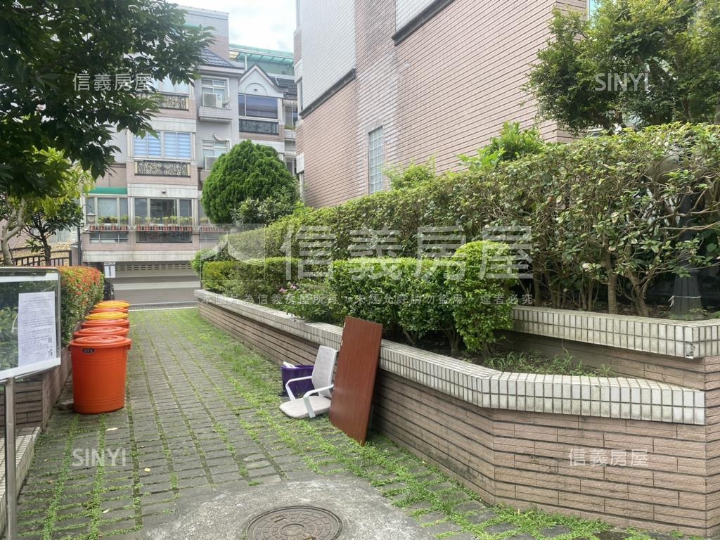 內科旁大華山莊美別墅房屋室內格局與周邊環境