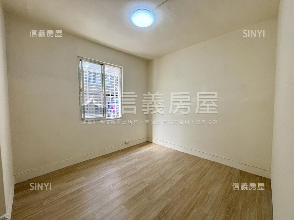 德行東路靜巷一樓房屋室內格局與周邊環境