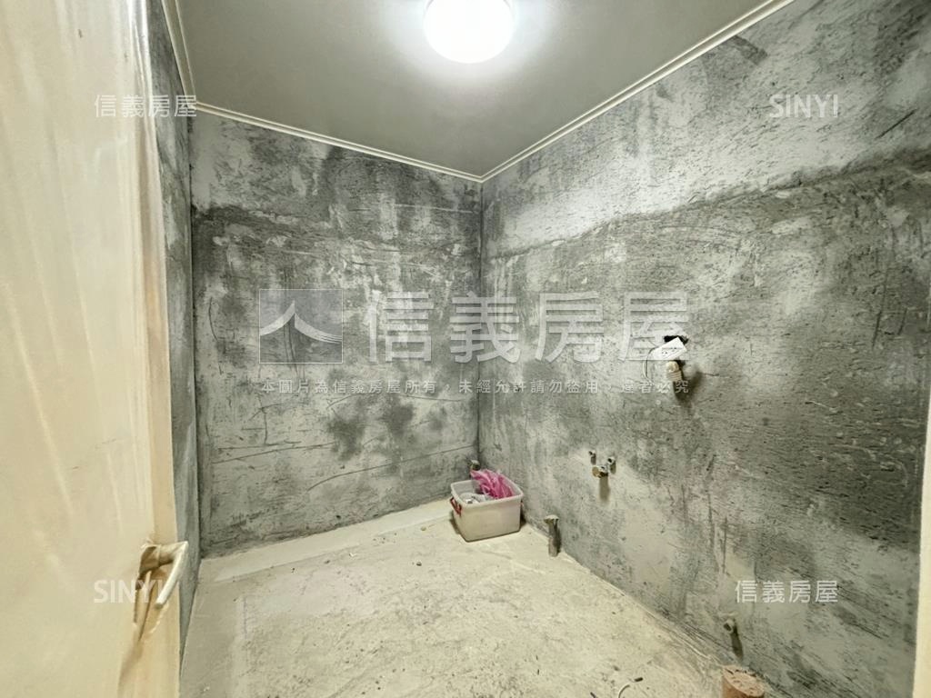 德行東路靜巷一樓房屋室內格局與周邊環境