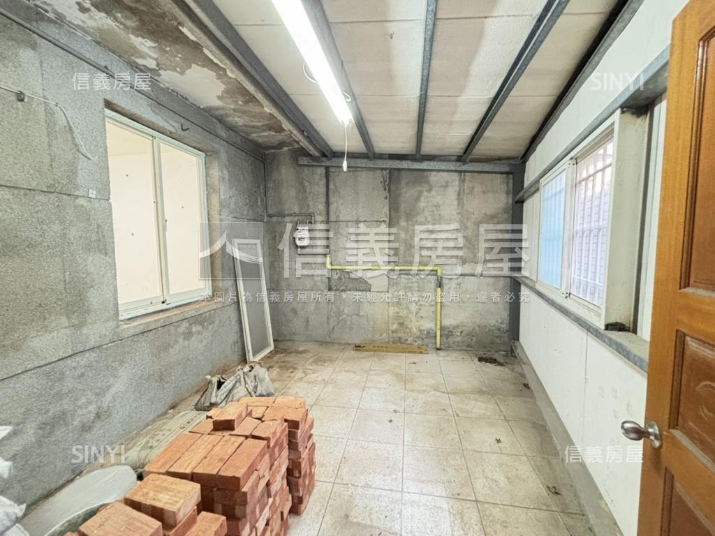 德行東路靜巷一樓房屋室內格局與周邊環境