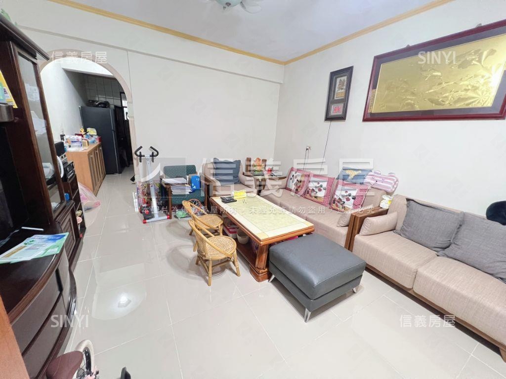 聯興大空間美透天房屋室內格局與周邊環境