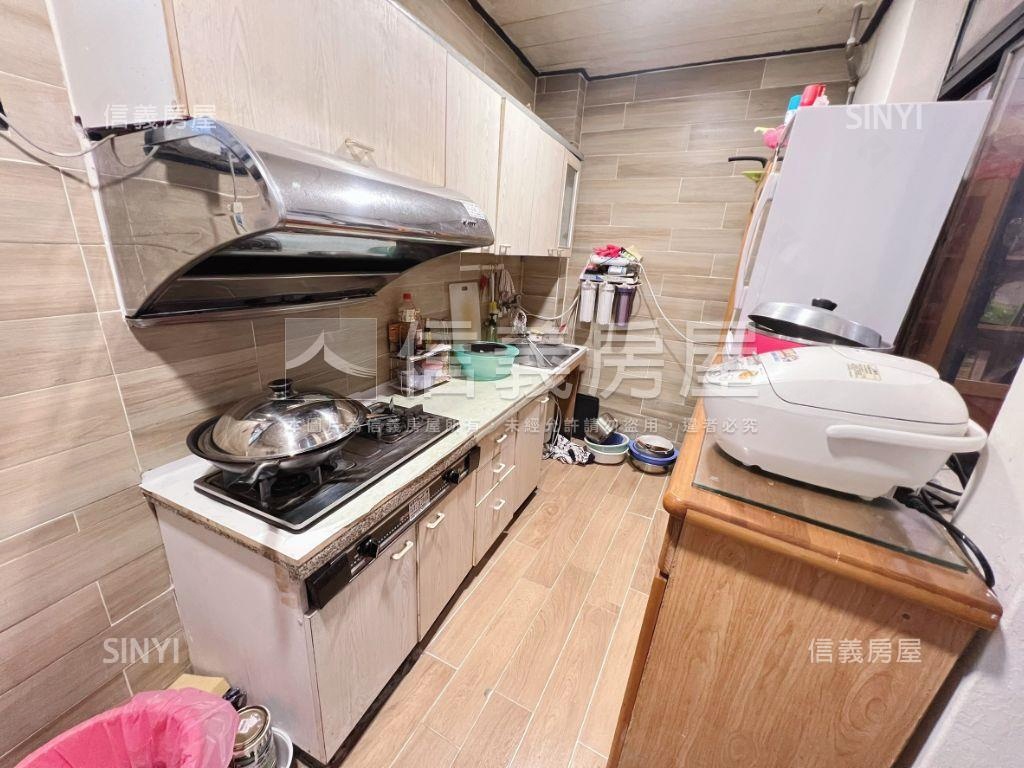 聯興大空間美透天房屋室內格局與周邊環境