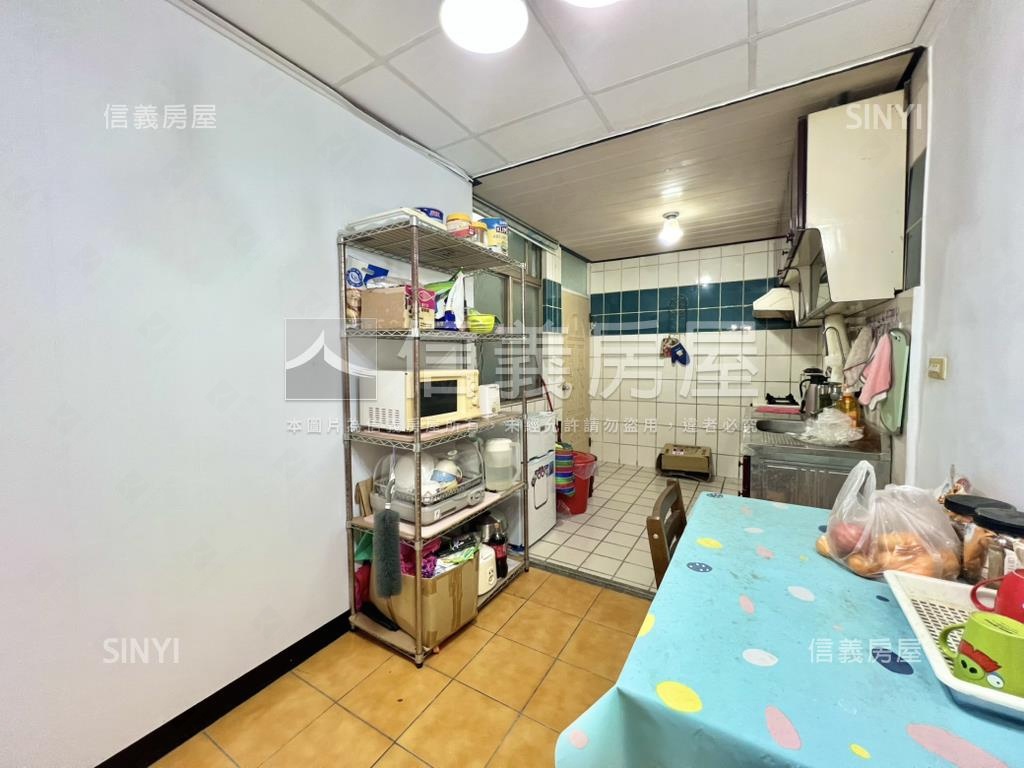 和平路邊間衛浴開窗美寓房屋室內格局與周邊環境