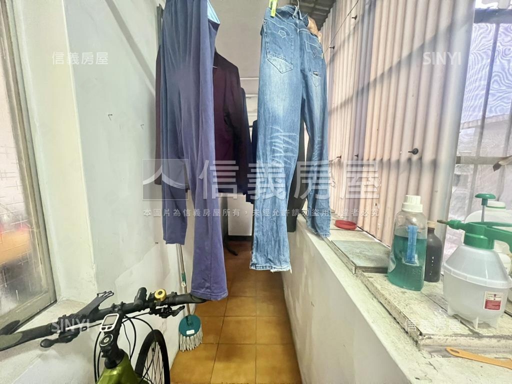 和平路邊間衛浴開窗美寓房屋室內格局與周邊環境