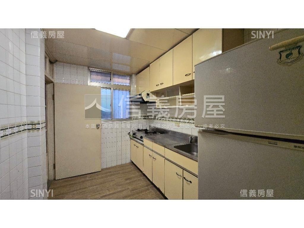 捷運區公所站方正美寓房屋室內格局與周邊環境