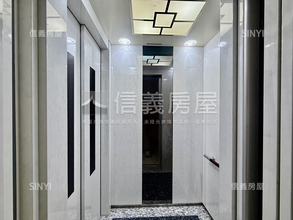 道明中學正路面寬電梯店霸房屋室內格局與周邊環境