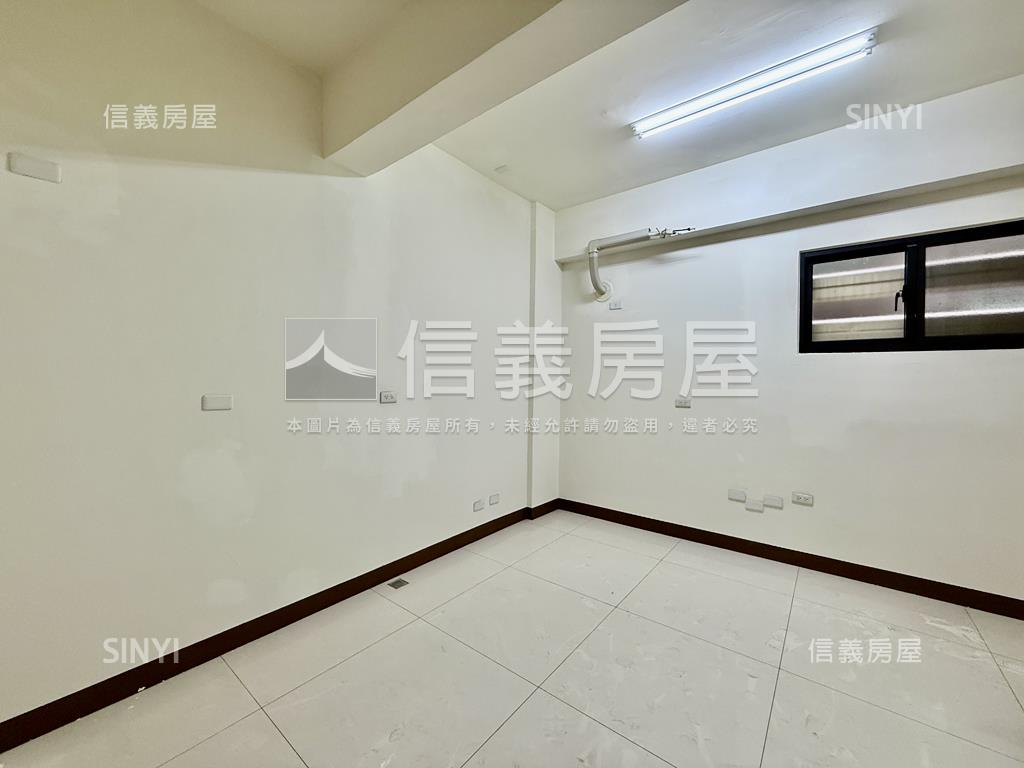 道明中學正路面寬電梯店霸房屋室內格局與周邊環境