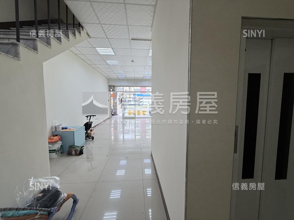道明中學正路面寬電梯店霸房屋室內格局與周邊環境