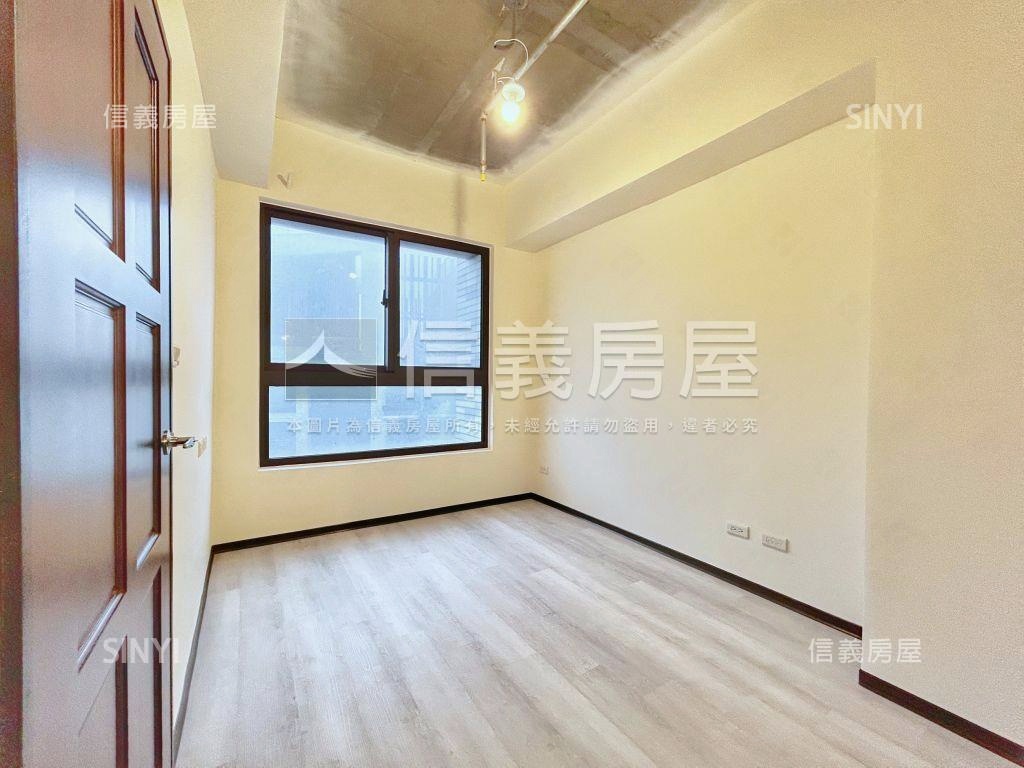 鴻廣絵青２房雙衛浴開窗房屋室內格局與周邊環境