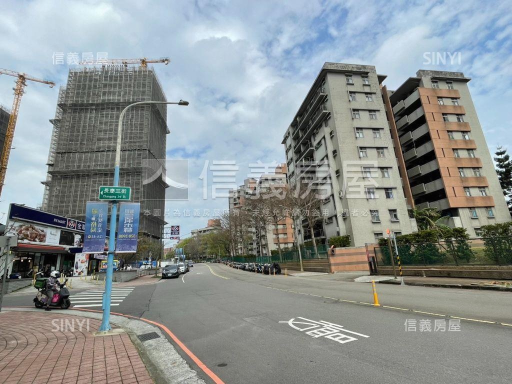 豐邑氧森ＤＲＥＡＭ三房房屋室內格局與周邊環境