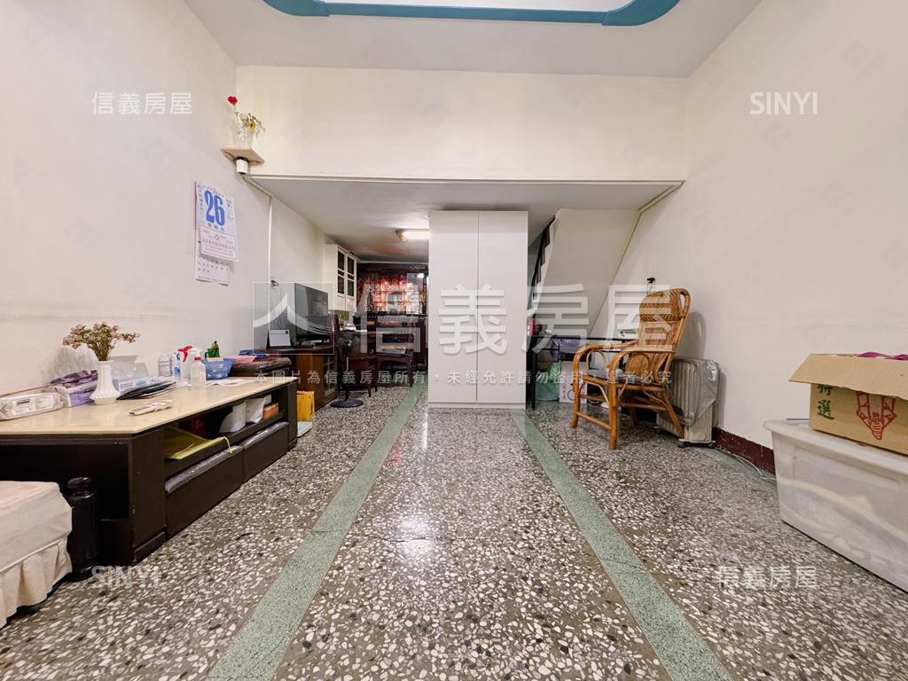 【精選】後昌路透天店面房屋室內格局與周邊環境