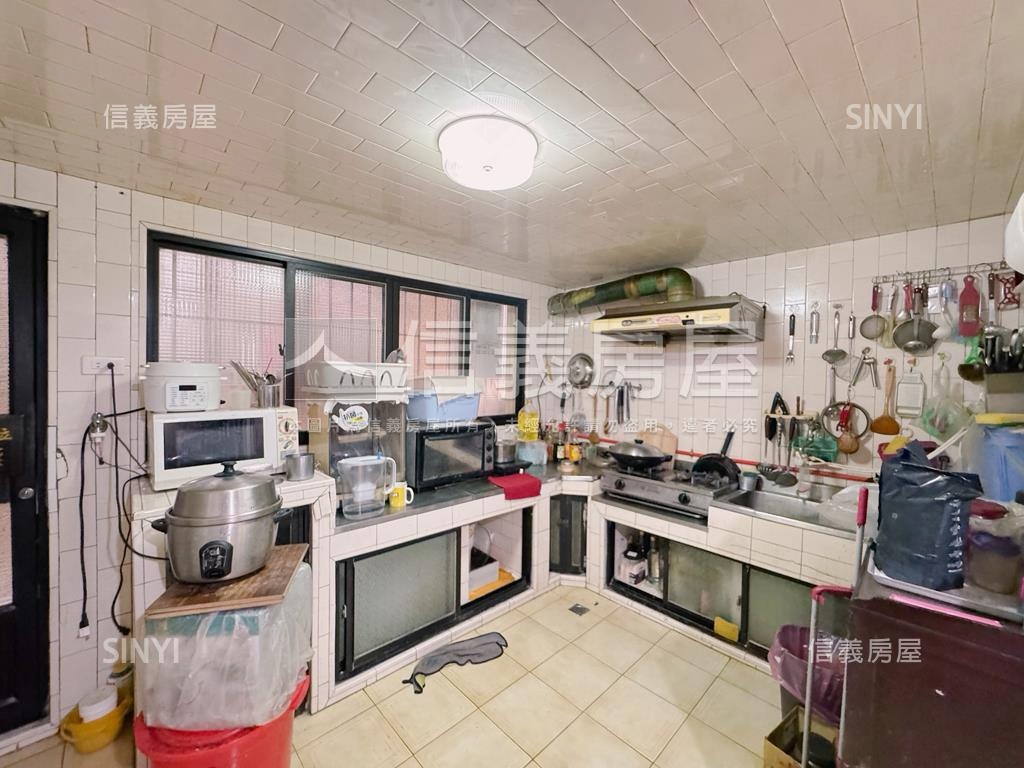 【精選】後昌路透天店面房屋室內格局與周邊環境