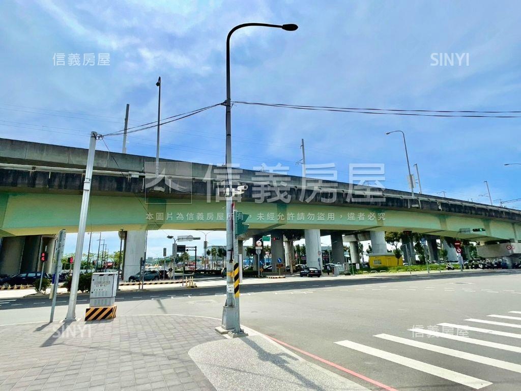 烏日高鐵特區邊間Ｅ９三房房屋室內格局與周邊環境