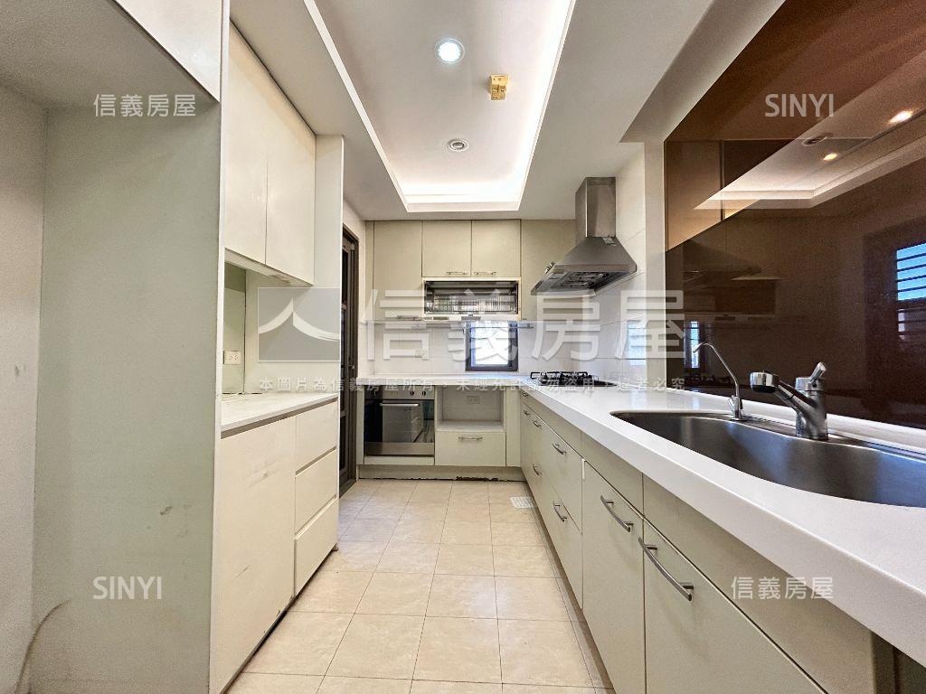 金華龍門師大林園另買車位房屋室內格局與周邊環境