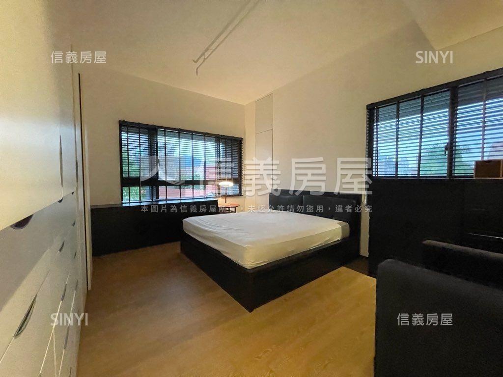 水沐青華綠景雙車位大戶房屋室內格局與周邊環境