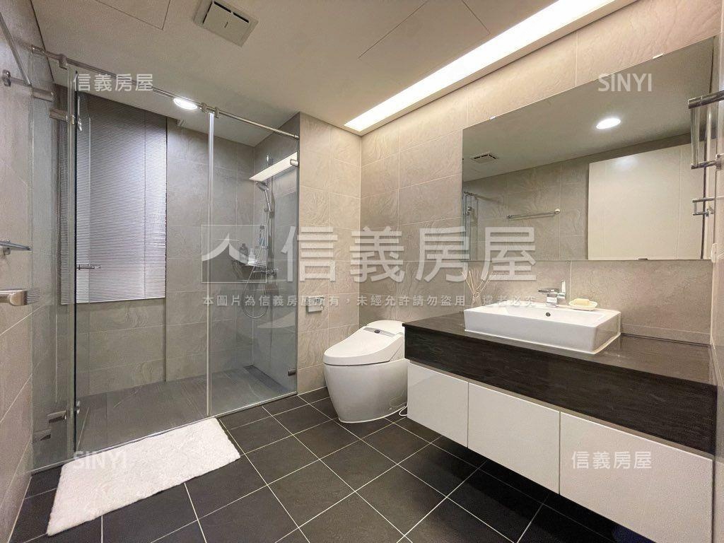 水沐青華綠景雙車位大戶房屋室內格局與周邊環境