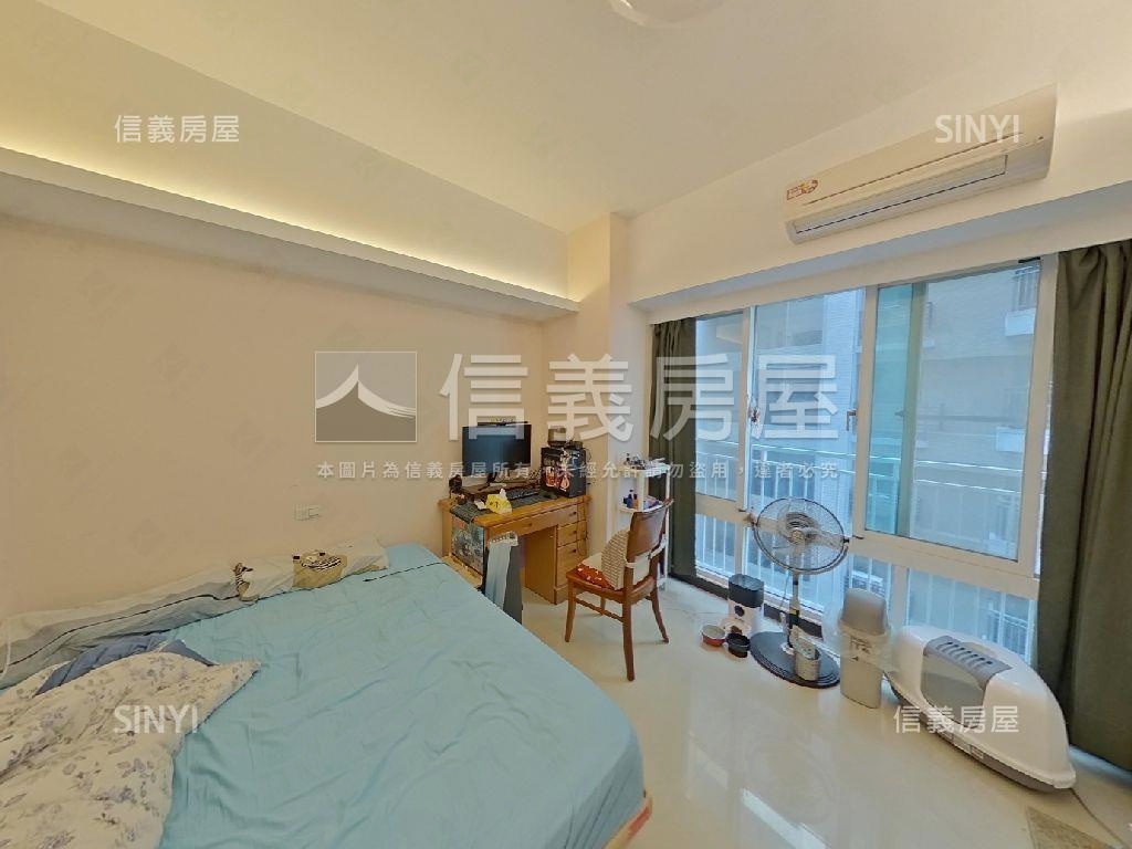 專任童話世紀三房直接入住房屋室內格局與周邊環境