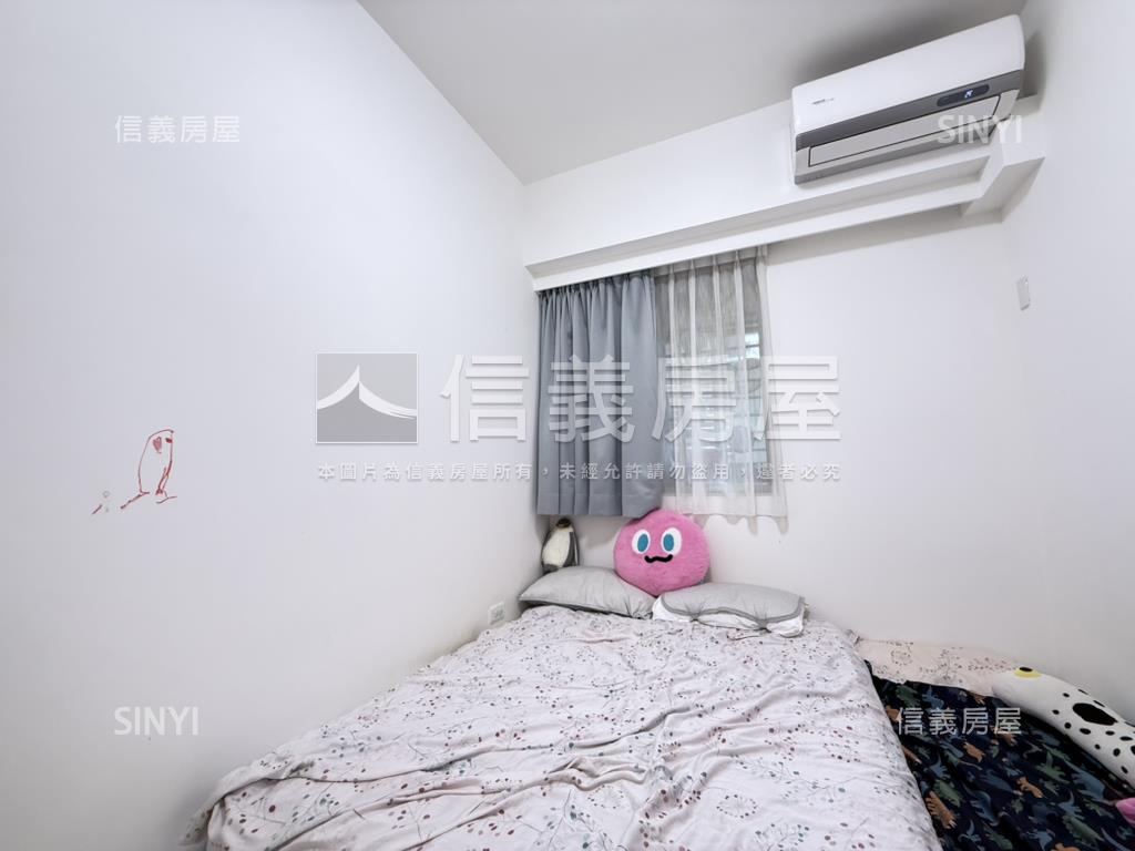 捷運寶成品味兩房有車位房屋室內格局與周邊環境