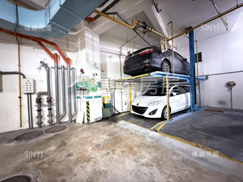 捷運寶成品味兩房有車位房屋室內格局與周邊環境