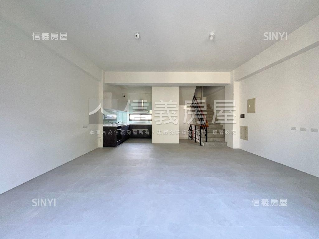 北安全新併排雙車墅Ｂ房屋室內格局與周邊環境