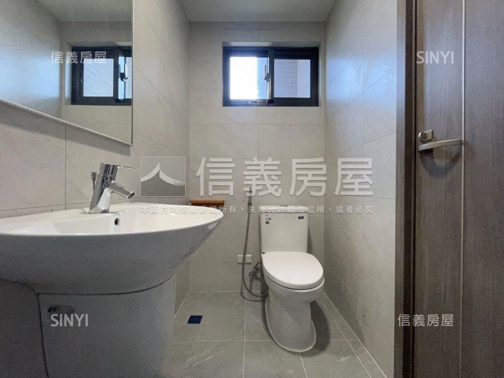 北安全新併排雙車墅Ｂ房屋室內格局與周邊環境