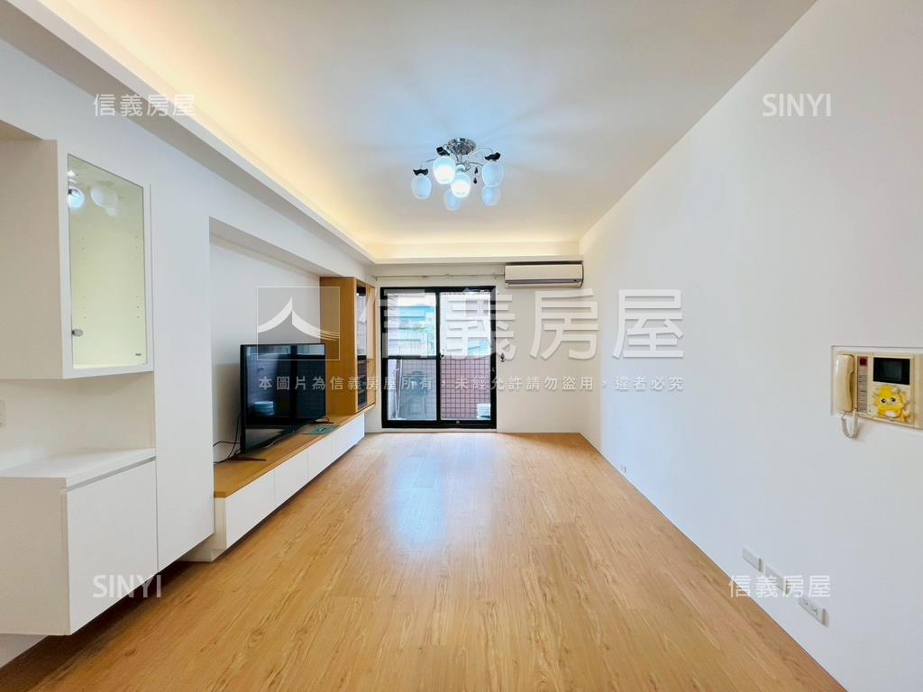 國泰書香大第美三房房屋室內格局與周邊環境