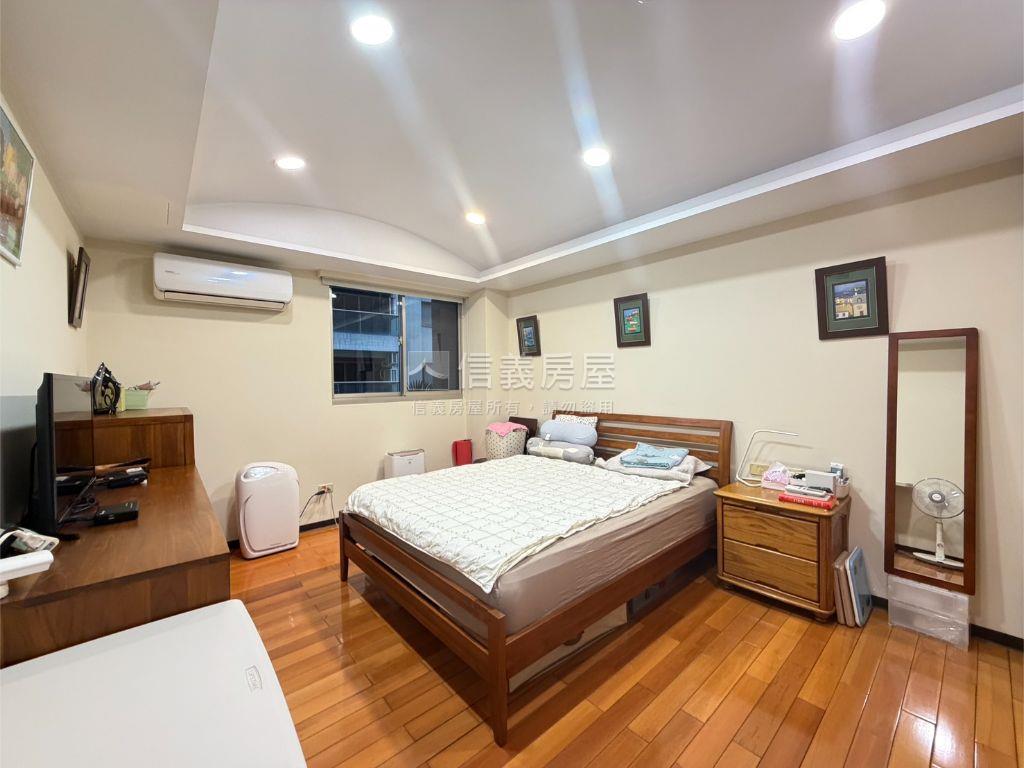 樓中樓★稀有釋出房屋室內格局與周邊環境