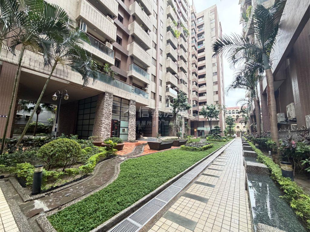 樓中樓★稀有釋出房屋室內格局與周邊環境