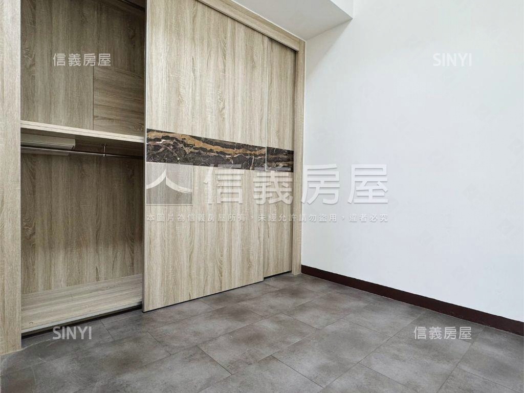 尚青苑電梯兩房車位房屋室內格局與周邊環境