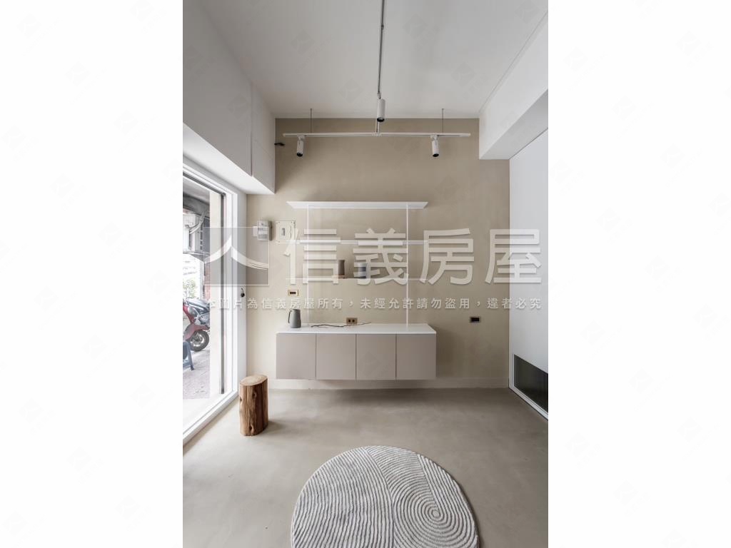 【青年路】看公園店面房屋室內格局與周邊環境