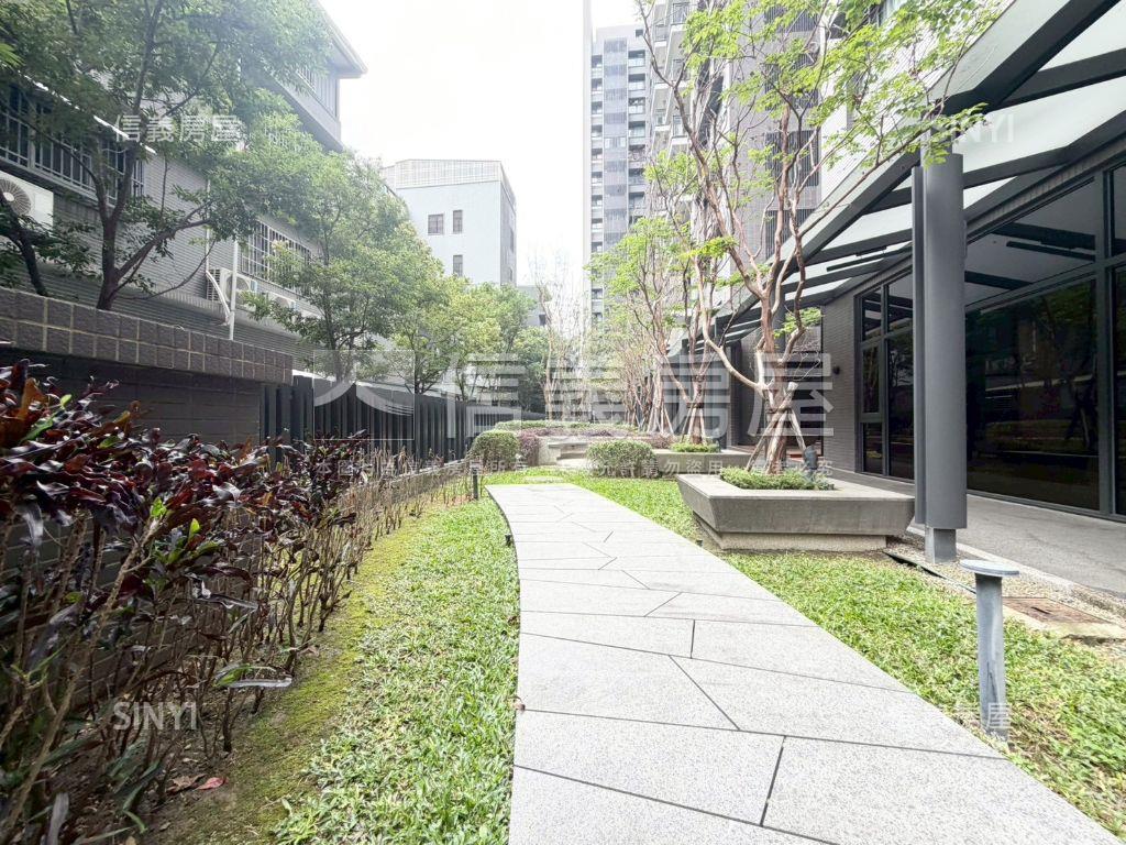 總太共好美三房平車房屋室內格局與周邊環境