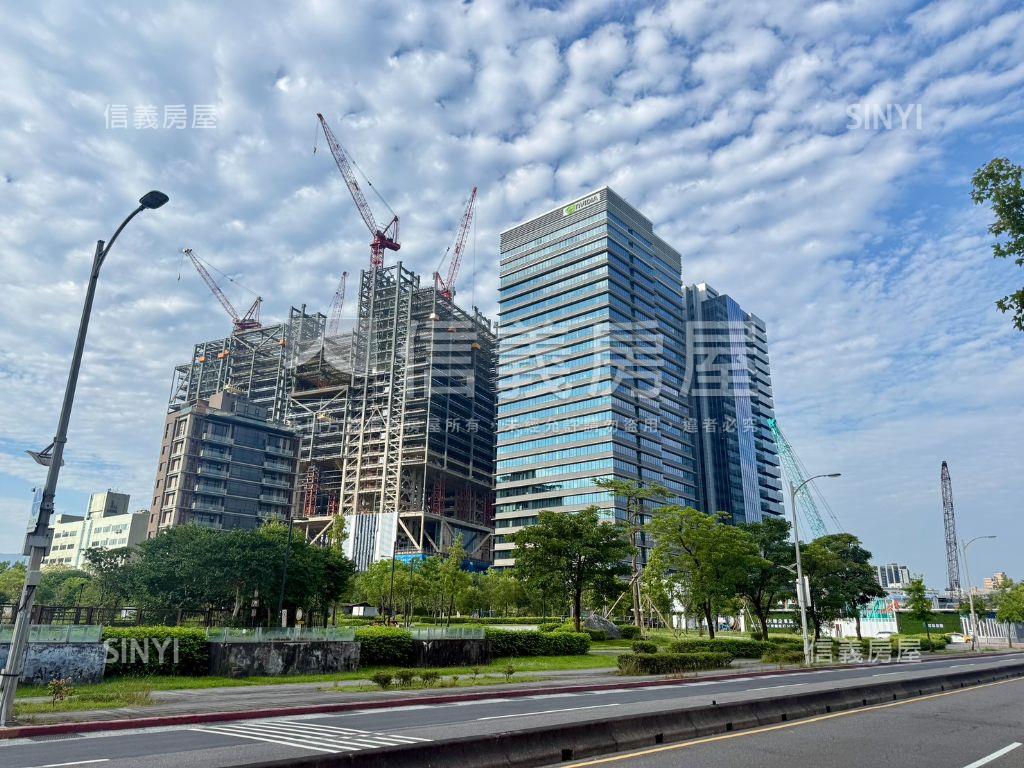 誠群都更稀有南港台肥新村房屋室內格局與周邊環境