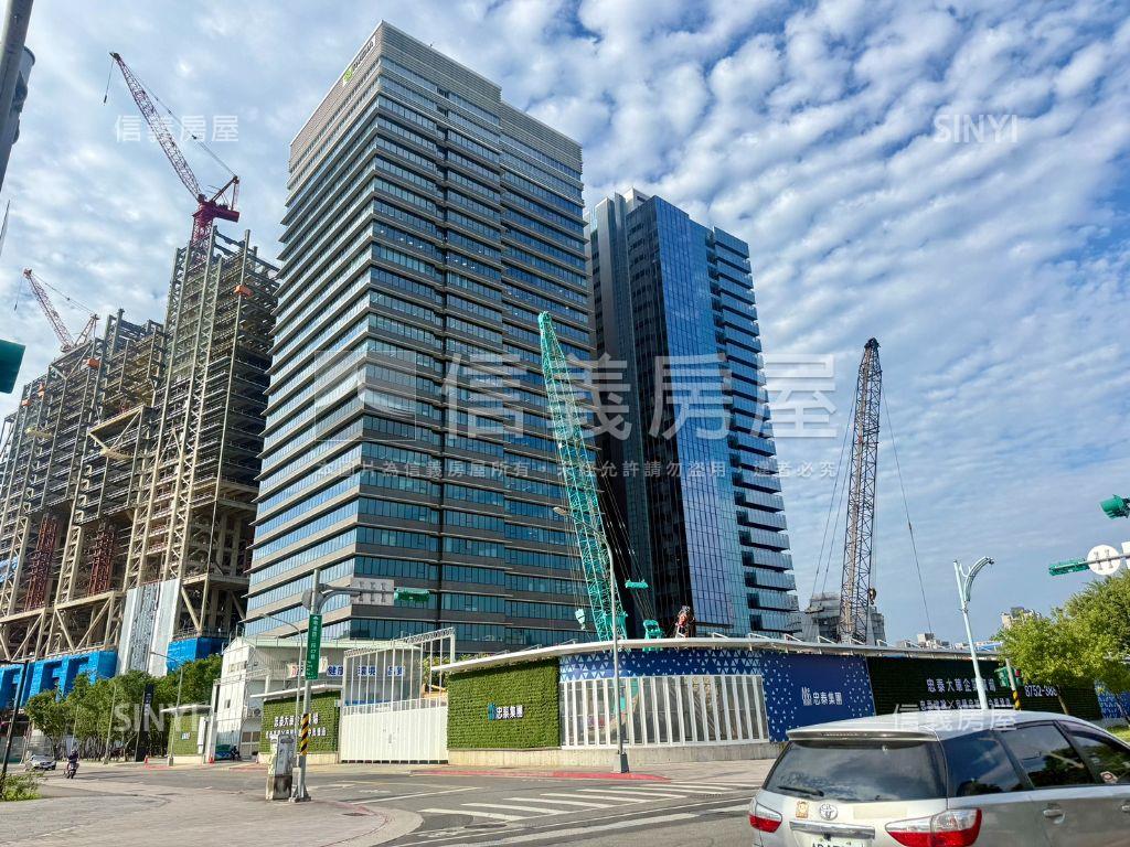 誠群都更稀有南港台肥新村房屋室內格局與周邊環境