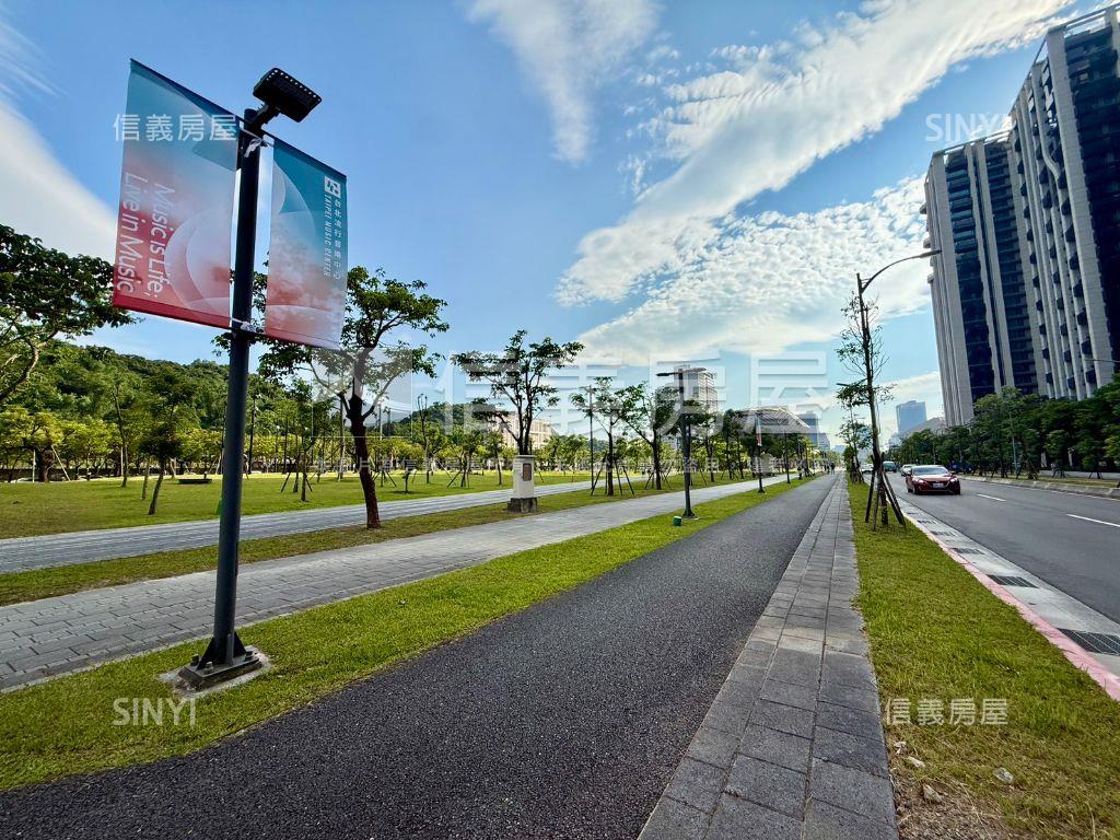 誠群都更稀有南港台肥新村房屋室內格局與周邊環境
