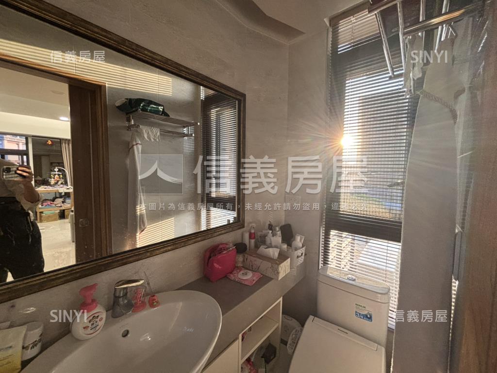 山景晨曦樓中樓帝王戶房屋室內格局與周邊環境