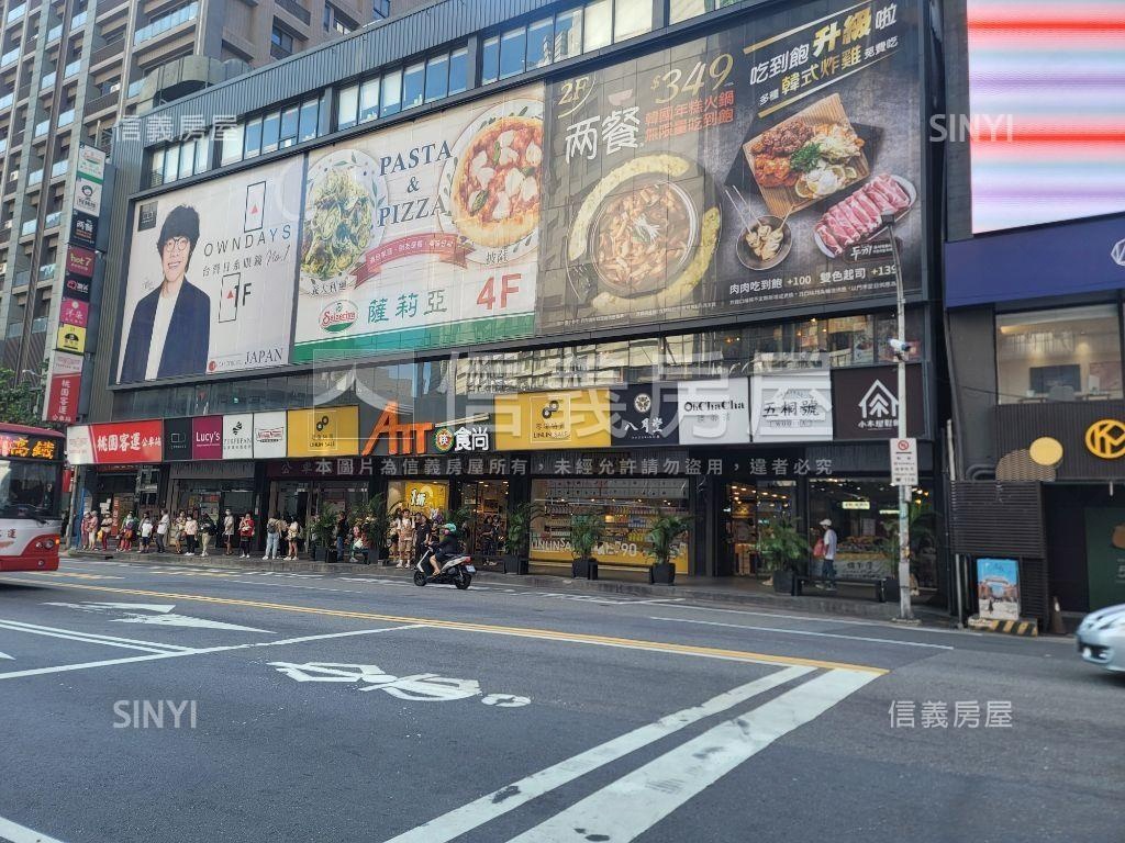 距未來捷運站約５５Ｍ透店房屋室內格局與周邊環境
