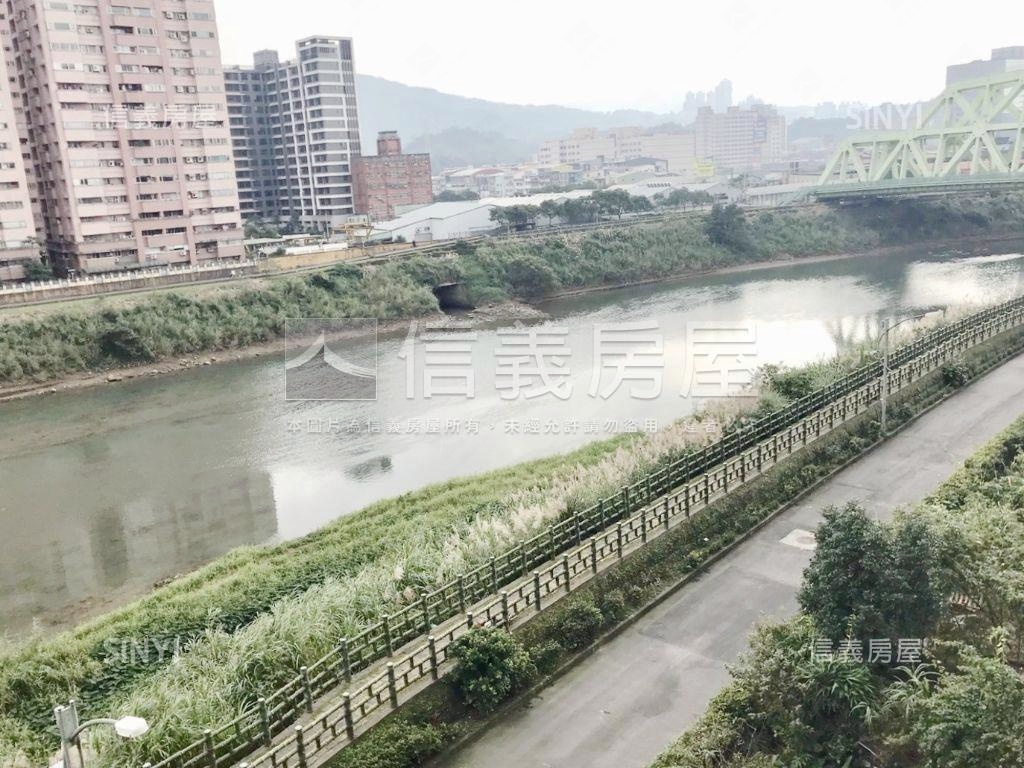 東方巴黎成家首選房屋室內格局與周邊環境