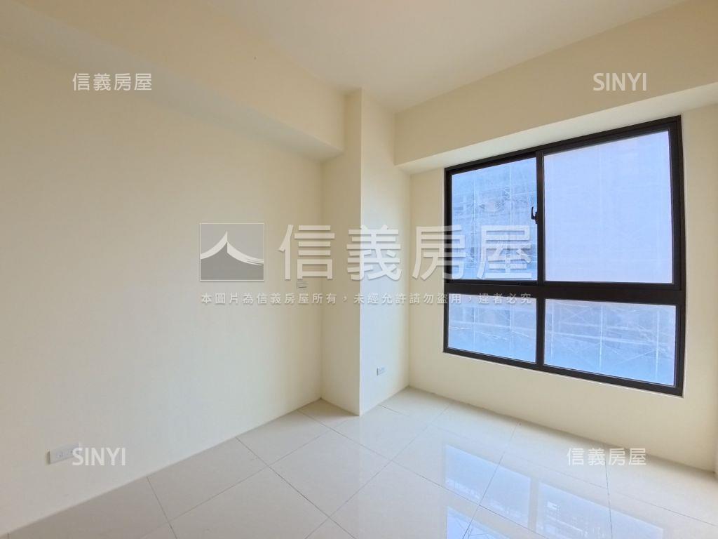 草漯３房車位巴黎時尚參房屋室內格局與周邊環境