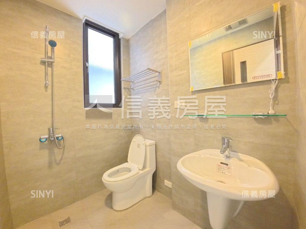 草漯３房車位巴黎時尚參房屋室內格局與周邊環境