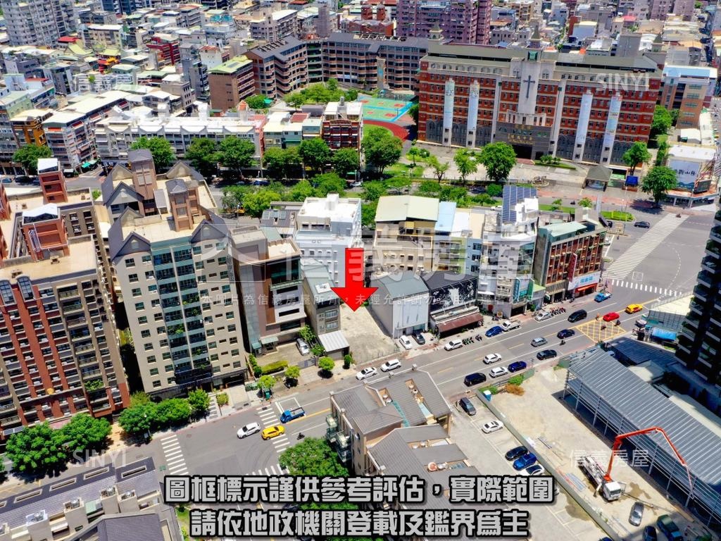 美術館稀有正路土地房屋室內格局與周邊環境