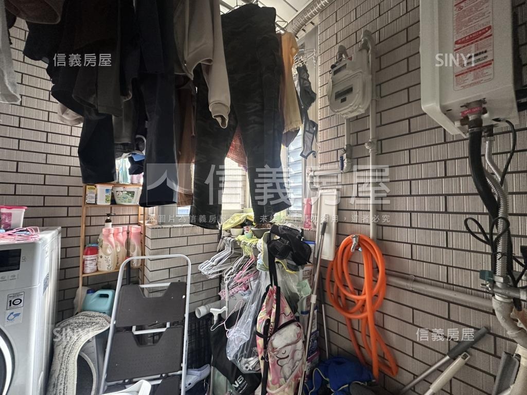高樓美景東京公寓平面車位房屋室內格局與周邊環境