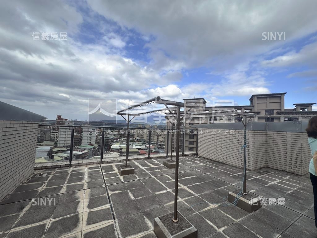 高樓美景東京公寓平面車位房屋室內格局與周邊環境