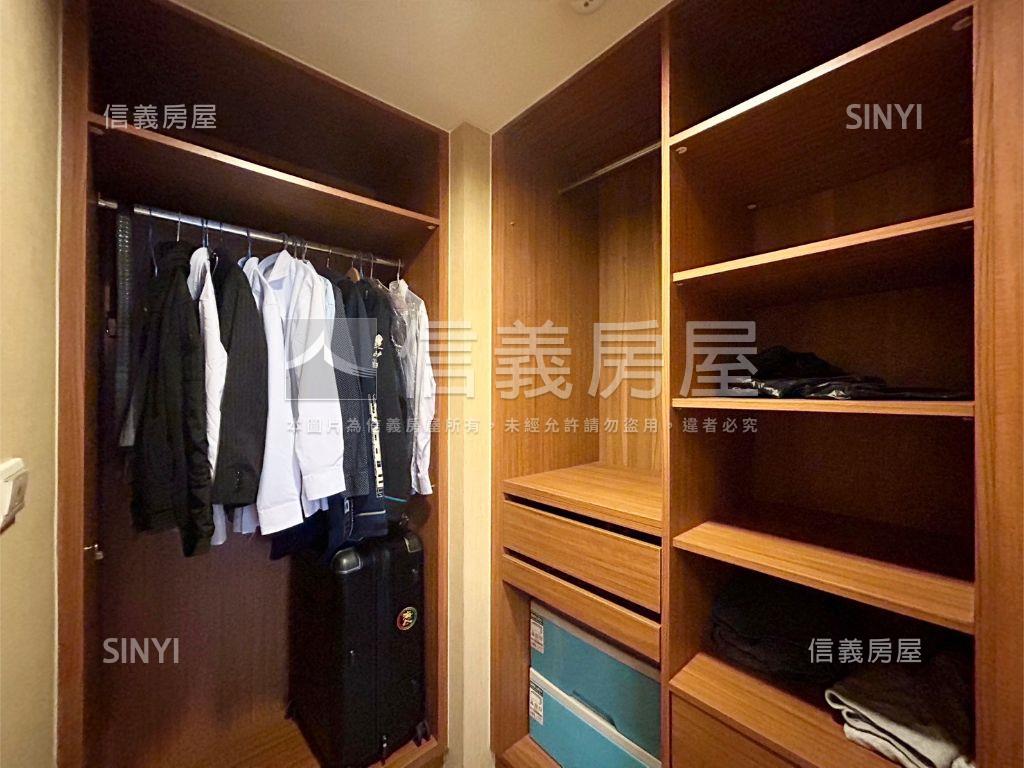 高鐵區２房平面車位房屋室內格局與周邊環境