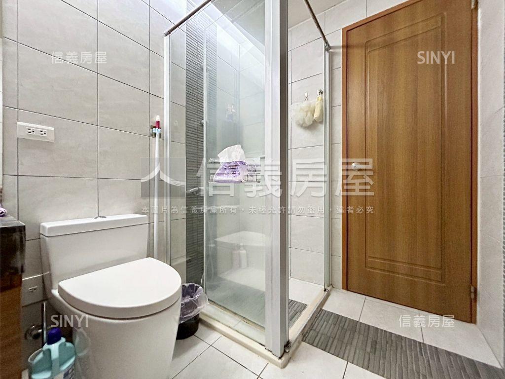 高鐵區２房平面車位房屋室內格局與周邊環境