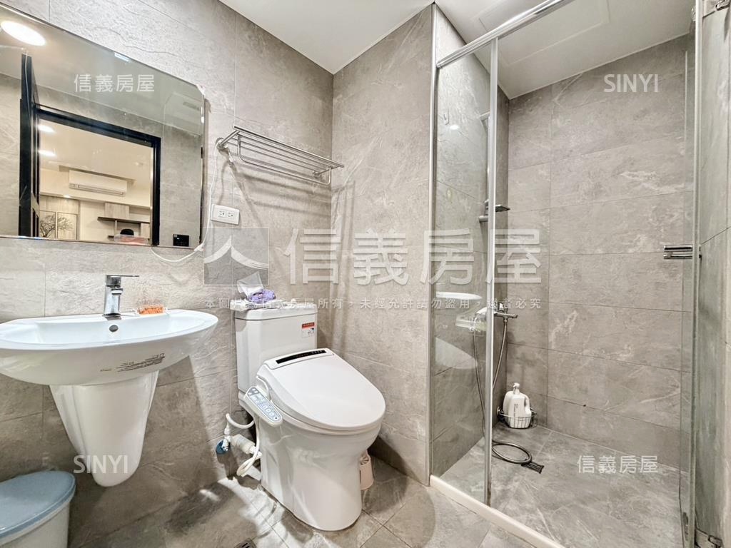 精裝布拉諾二房獨立大車位房屋室內格局與周邊環境