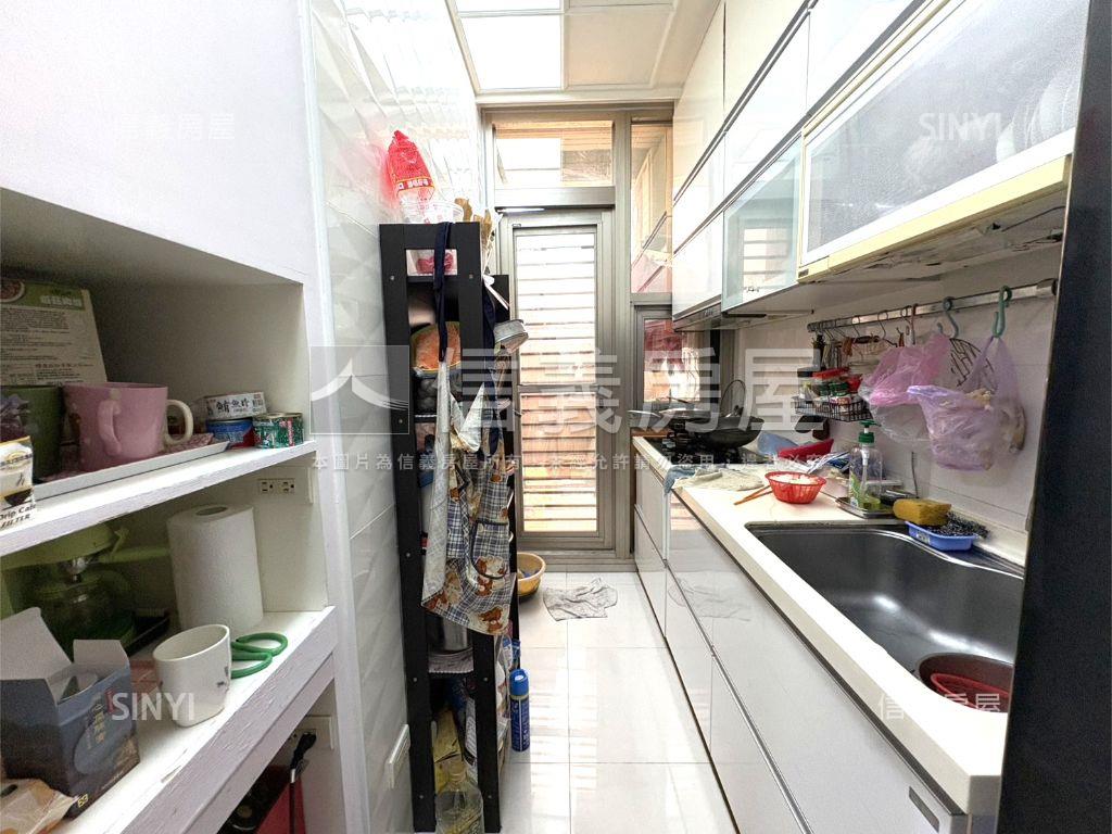 安和賞高樓邊間明亮美屋房屋室內格局與周邊環境