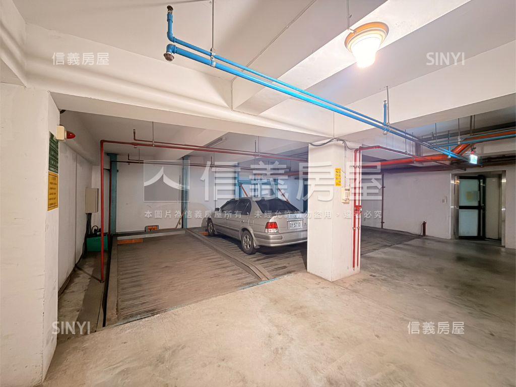 １２達人稀有兩房車房屋室內格局與周邊環境