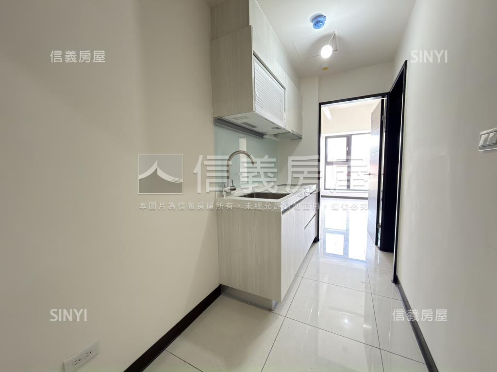 日進學全新兩房車位房屋室內格局與周邊環境