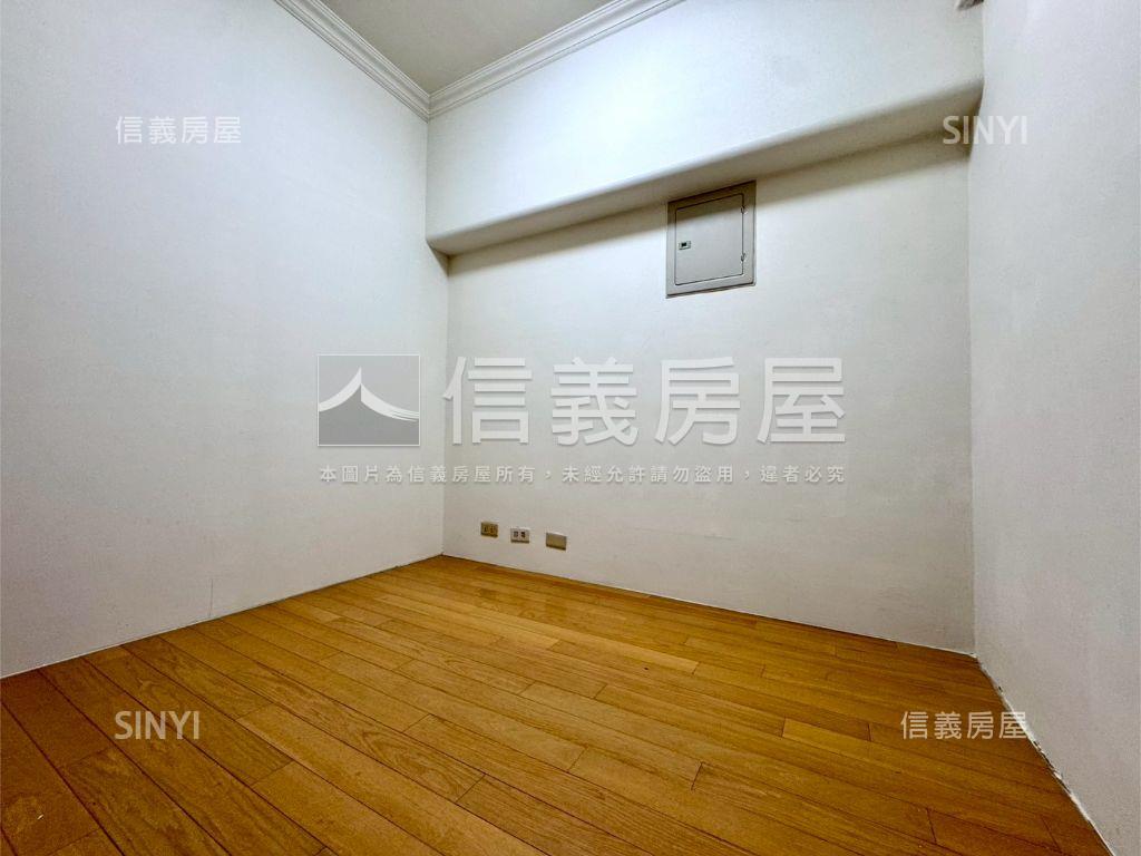 近太原車站低總價店住房屋室內格局與周邊環境